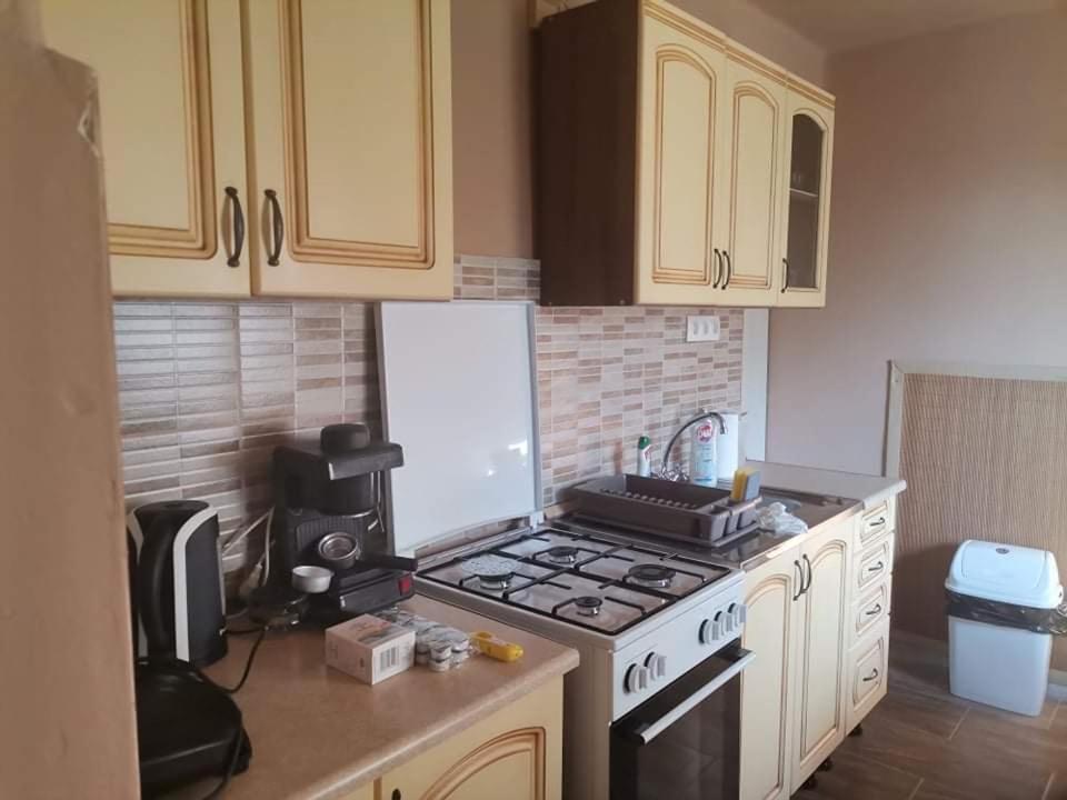Pazsit-To Vendeghaz Apartment Bekesszentandras Ngoại thất bức ảnh